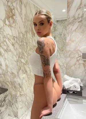 проститутка Алиночка, 25, Новосибирск